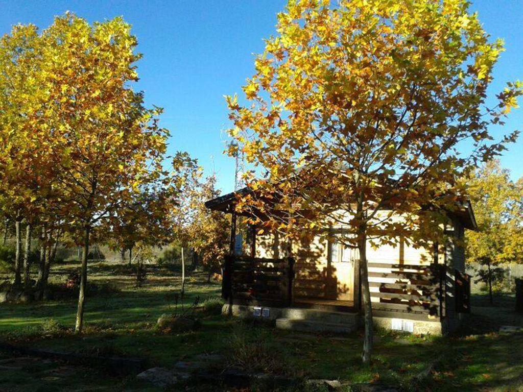 Manzanal de los Infantes Cabanas Vallecino מראה חיצוני תמונה