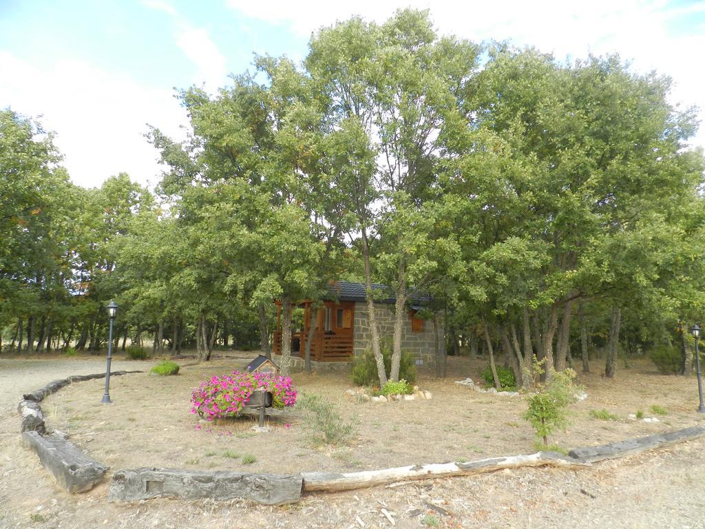 Manzanal de los Infantes Cabanas Vallecino מראה חיצוני תמונה