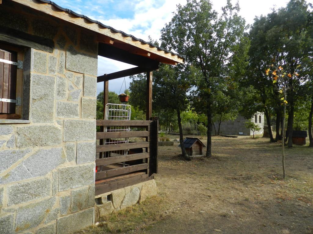 Manzanal de los Infantes Cabanas Vallecino מראה חיצוני תמונה