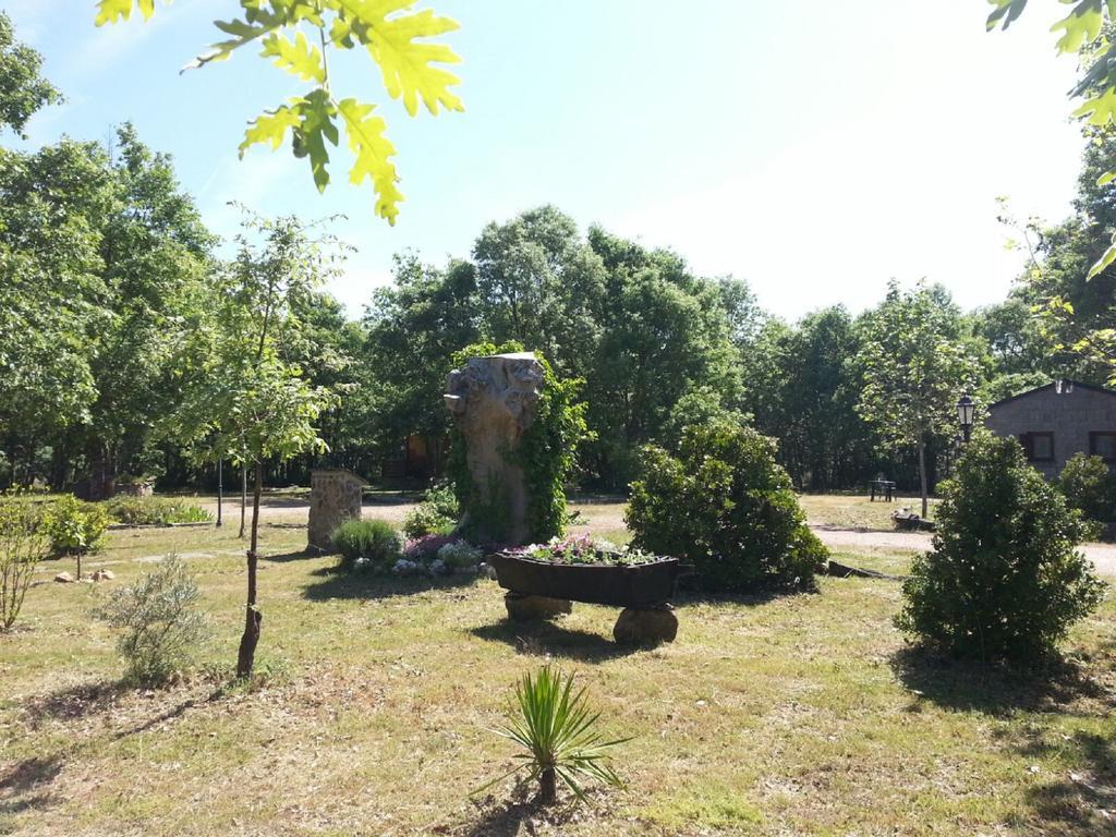Manzanal de los Infantes Cabanas Vallecino מראה חיצוני תמונה