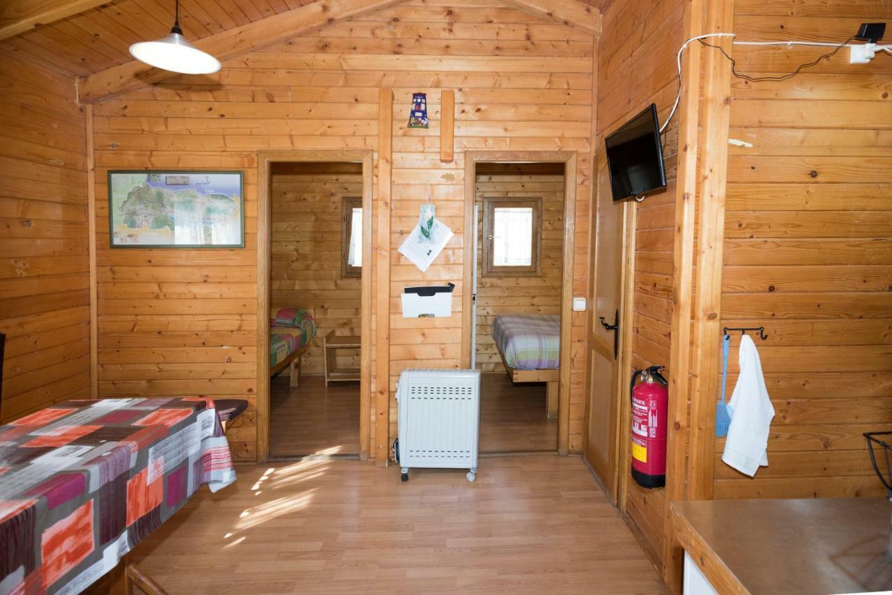 Manzanal de los Infantes Cabanas Vallecino מראה חיצוני תמונה